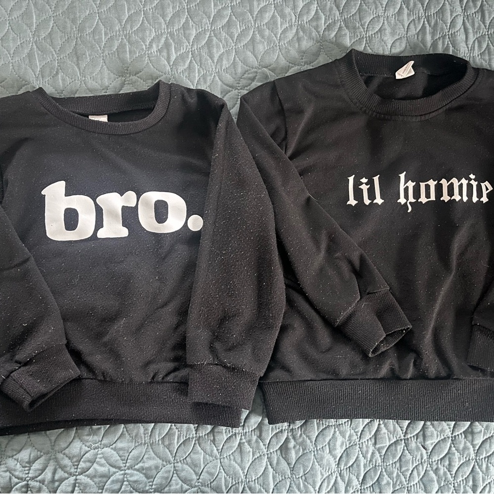 Boys 4T Black Graphic Sweatshirts - Set of 2